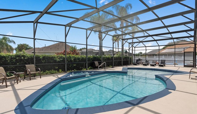 South Facing Pool Hot Tub Themed Rooms Home Theater Swingset Splash Pad BBQ