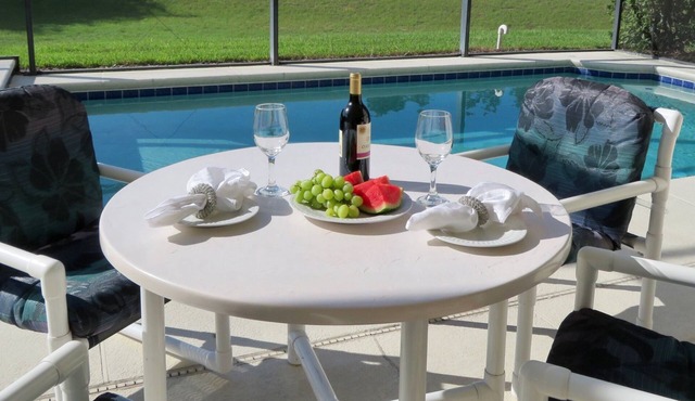 South facing pool with no rear neighbors close to Disney