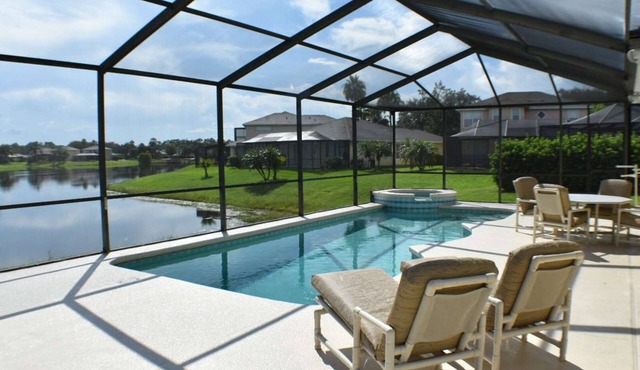 South Facing, prime lake front home, 10 minutes from Walt Disney World® Resort!