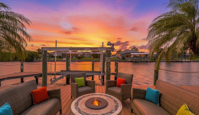 South Facing Utmost Luxury Direct Gulf Access With Pool & Dock