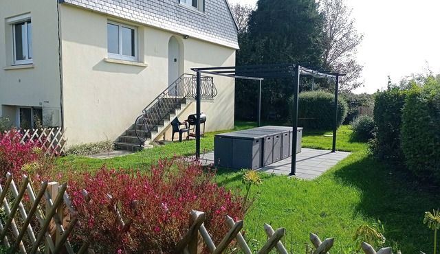 South Finistère, large family home 10 minutes from the beaches