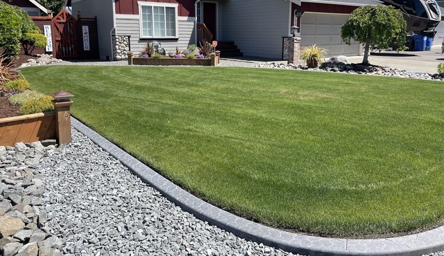 SOUTH HILL PUYALLUP ~ A Nice Comfortable Home Minutes Away From Everything!