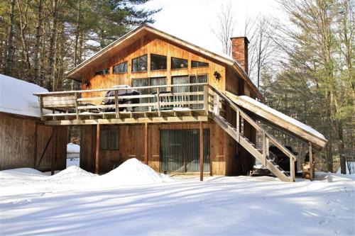 South Londonderry Home, Walk to Magic Mtn Ski Area