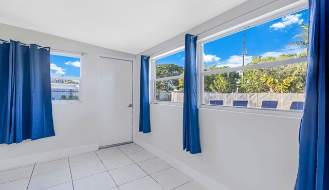 South Miami Entire Pool Villa 17 Min To Beach