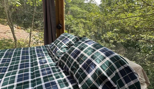 South Muskoka Cliff Cabin