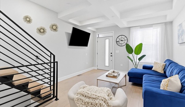 South Philadelphia Stadium District Luxury 3BR 3BA Home