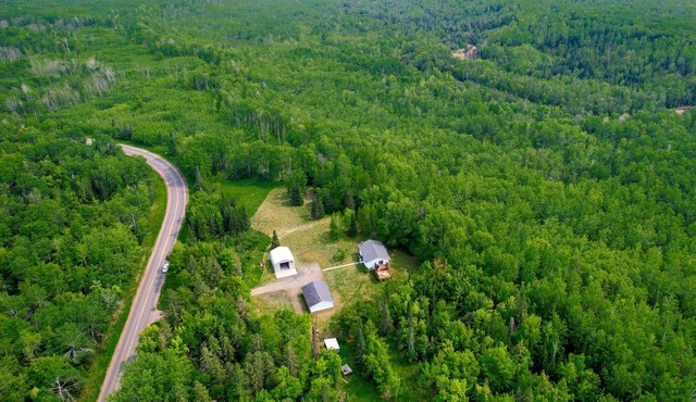 South Range Home - 6 Mi to Lake Superior!