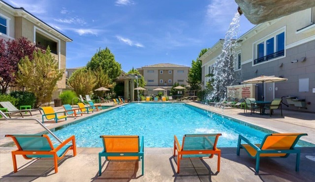 South Reno 1BR · Movie Theater, Pool & Hot Tub