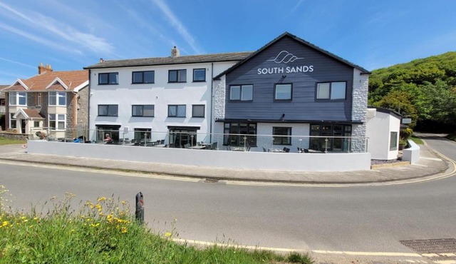 South Sands Hotel