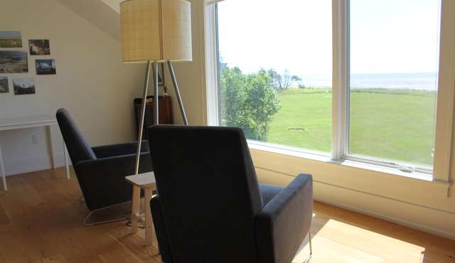 South Shore Bliss- Bright, Spacious Oceanfront Retreat with Private Golf Green