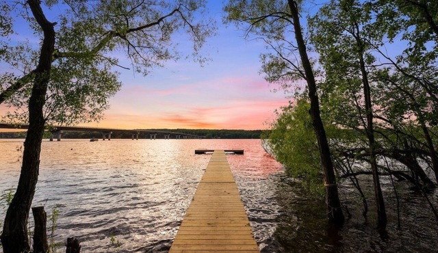 South Shore Edgewater Chalet