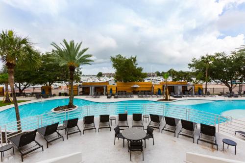 South Shore Harbour Resort and Conference Center