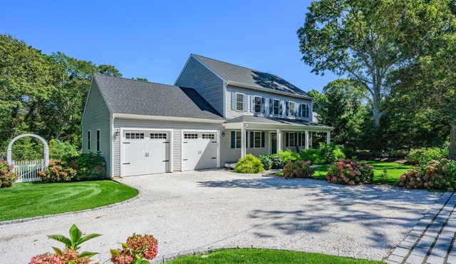 South Street Retreat: Luxury Cape Cod Escape