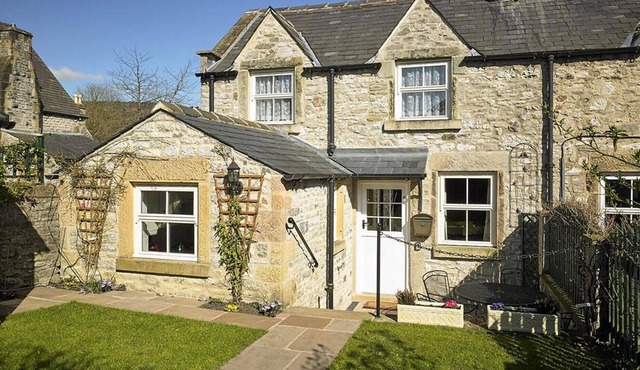 South View - One Bedroom House, Sleeps 2