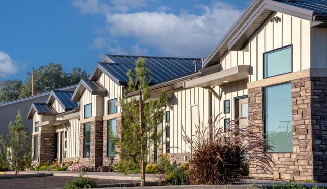 South Zion Inn and Suites