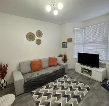 Southampton Bridge Home by AFL