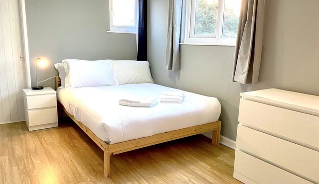 Southampton City | 5 Beds