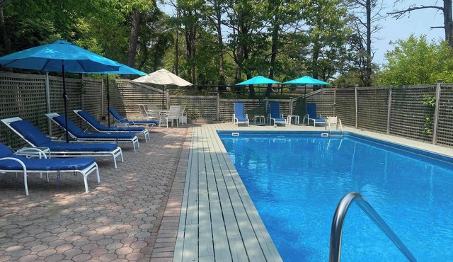 Southampton Home Near Shinnecock | Heated Pool & Hot Tub