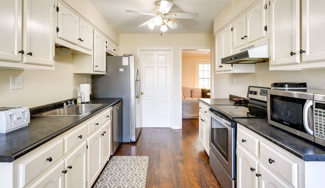 Southaven Vacation Rental ~ 10 Mi to Graceland!