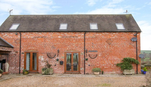 SOUTHDOWN, pet friendly in Much Wenlock