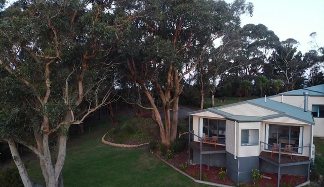 Southern Anchorage Retreat