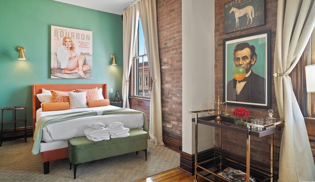 Southern Charm and Comfort on the Bourbon Trail- Trail Suites Inn, Suite A