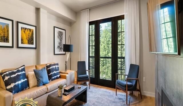 Southern Charm | Includes Two 1-Day Lift Tickets