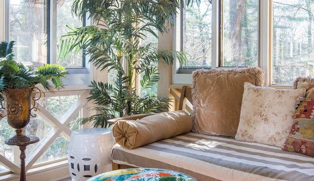Southern charm near downtown