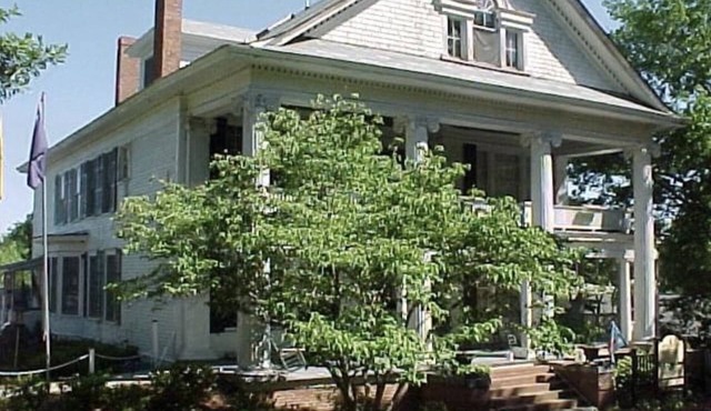 Southern Charm nestled on the outskirts of Augusta, GA