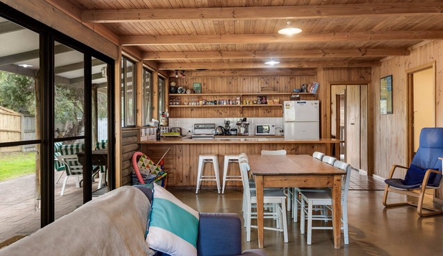 Southern Comfort at Goolwa South: Pet-Friendly Accommodation with WiFi