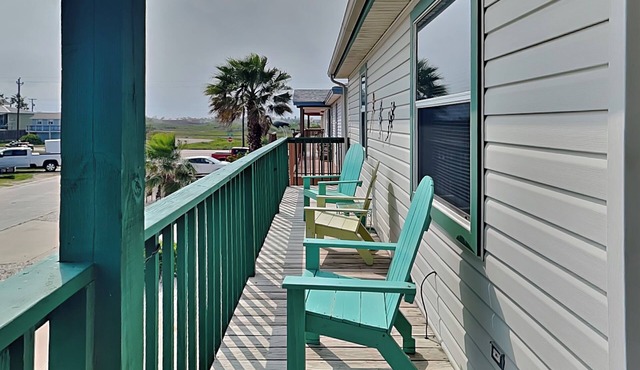 Southern Comfort | Pet-Friendly Retreat