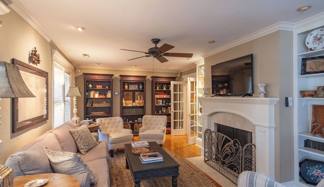 Southern Elegance in Heart of Memphis