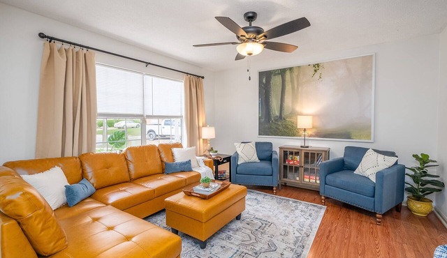 Southern Getaway near Downtown Savannah & Tybee