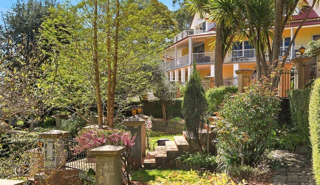 Southern Grace - the perfect Southern Highlands escape, spacious, stylish and serene