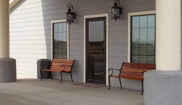 Southern Inn & Suites