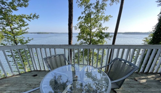 Southern Lakeside Cabin #15