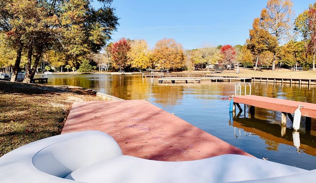 Southern Living Lake Oconee Home in a Cove!