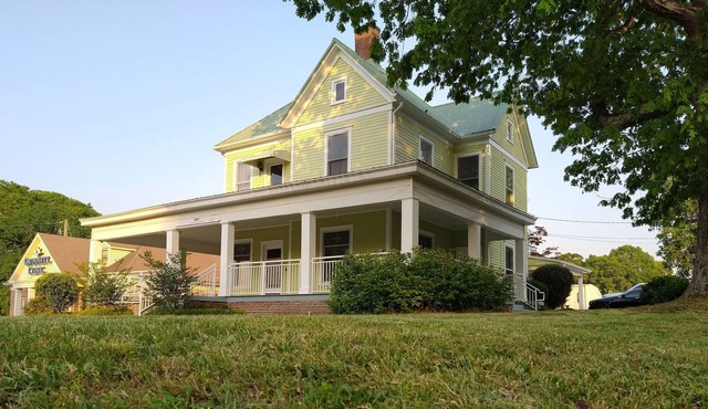 Southern Luxury Suites at winder