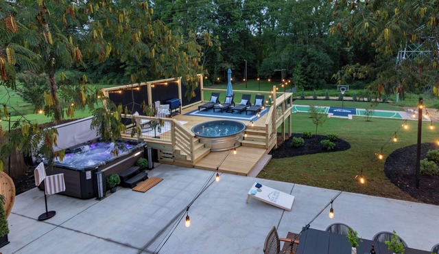 Southern Retreat Pool, Hot Tub & Games Near DT