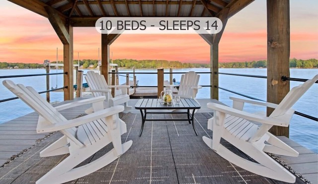 Southern Sunrise- Covered Dock & Optional Boat Rerntal