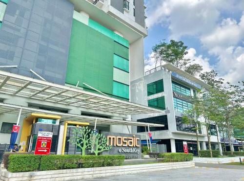 Southkey Mosaic Midvalley JB by Stayrene