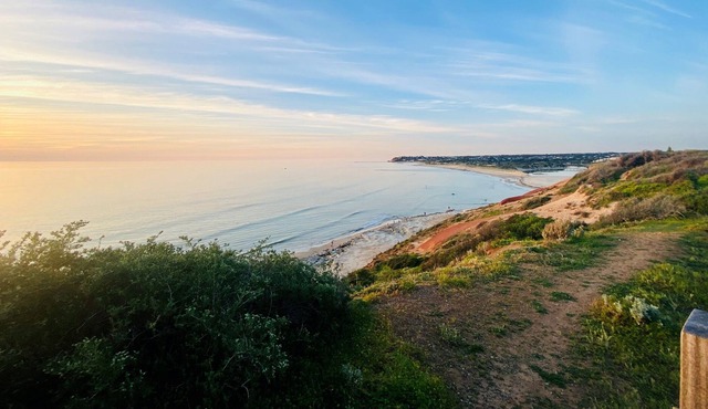Southport Beach House - just a 2 minute walk to the beach !