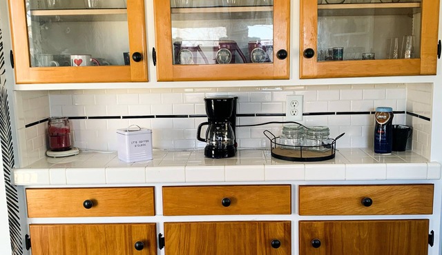 Southside hidden gem! Close to DT and airport