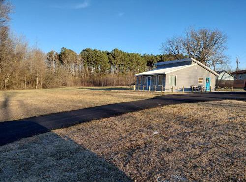 Southside Hideaway! Brand New! Must see!