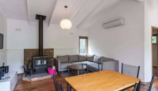 Southside I Walk to beach/shops I Pet Friendly