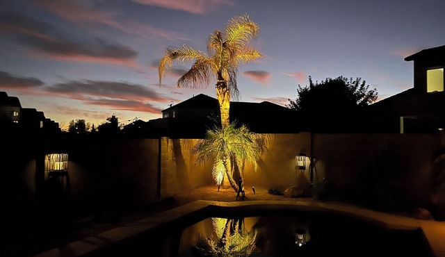 Southwest Charming Home -w- Heated Pool