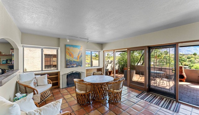 Southwest Sunset Home Stunning Mountain & City Views