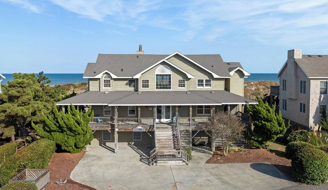 Sovereign of the Seas: Oceanfront/Hot Tub/Dogs OK
