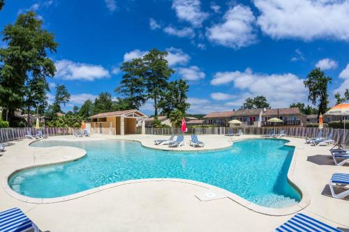 SOWELL HÔTELS Le Domaine du Golf d'Albret