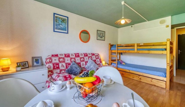 Soyouz Vanguard by Interhome